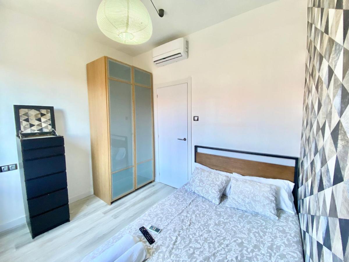 Piramides 1 Apartment Madryt Zewnętrze zdjęcie