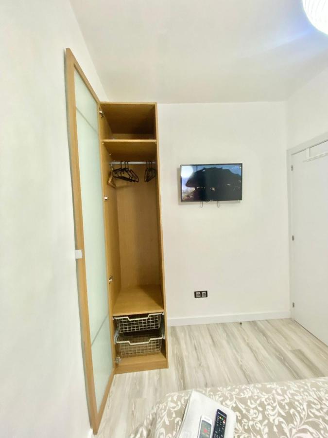 Piramides 1 Apartment Madryt Zewnętrze zdjęcie
